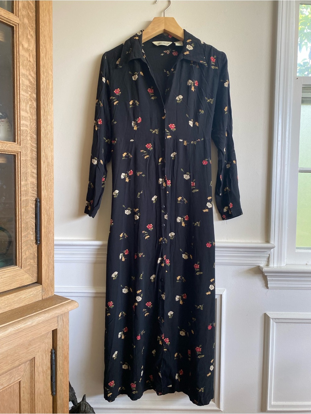 Vintage Eddie Bauer Floral Midi Maxi Shirt Dress 90s Black Rayon Button Front M